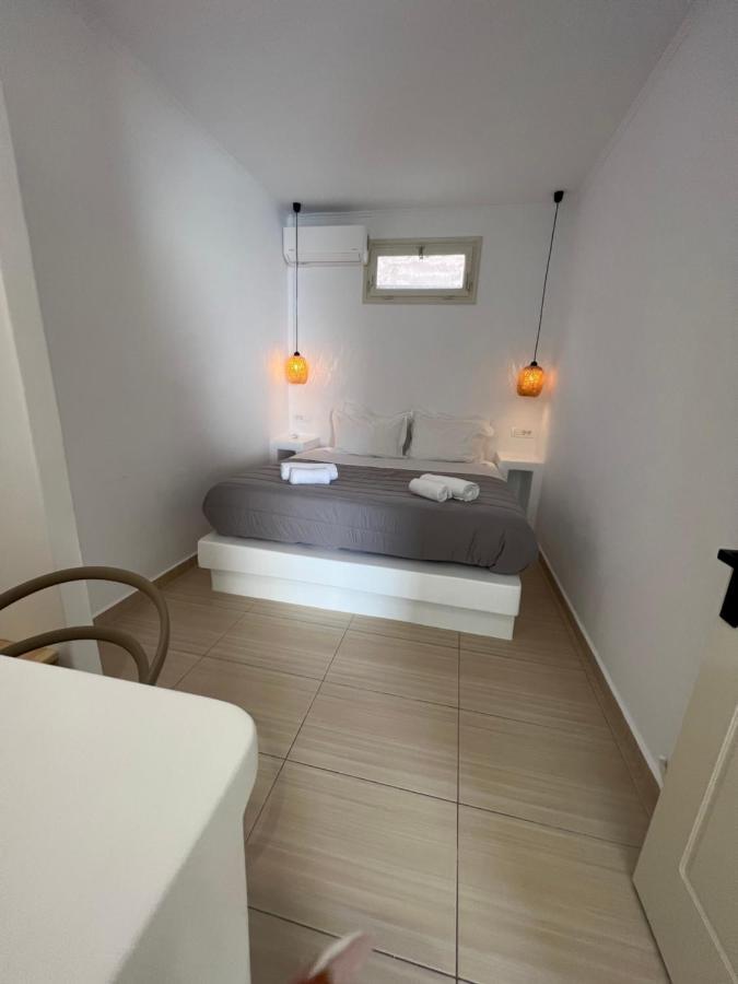 Blackrock Suites Karterados  Buitenkant foto