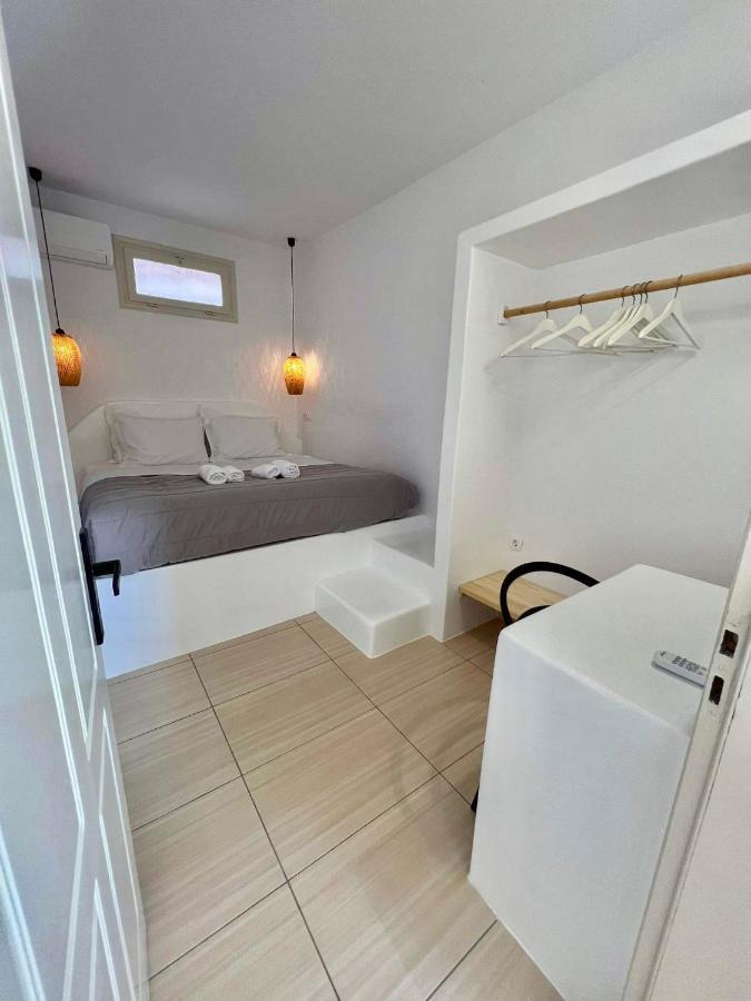Blackrock Suites Karterados  Buitenkant foto