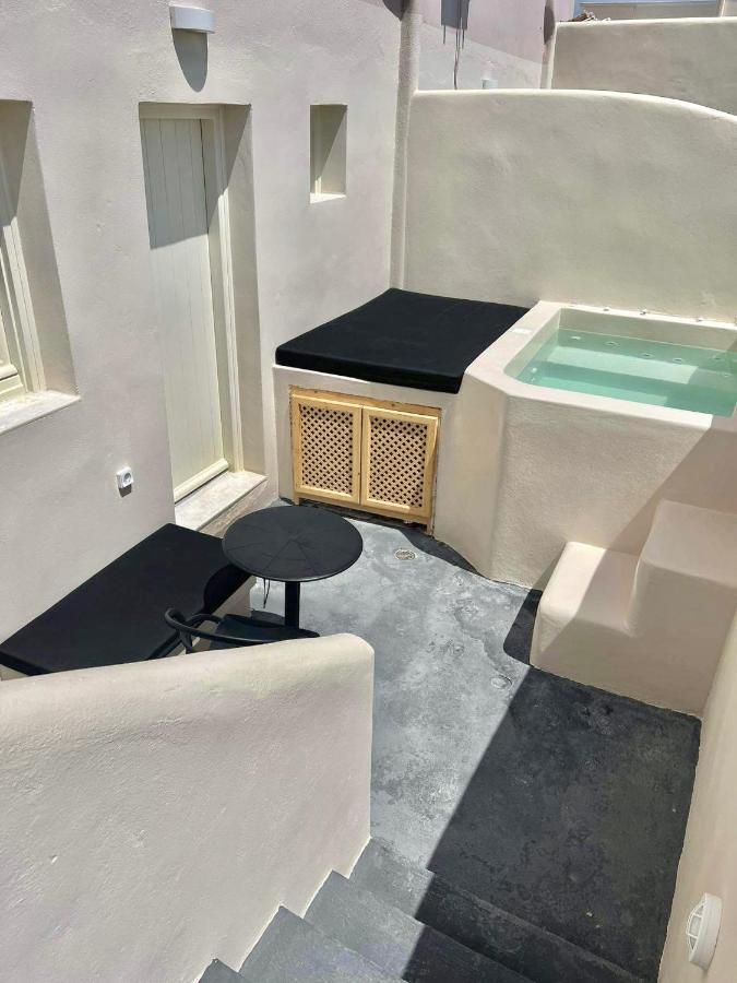Blackrock Suites Karterados  Buitenkant foto