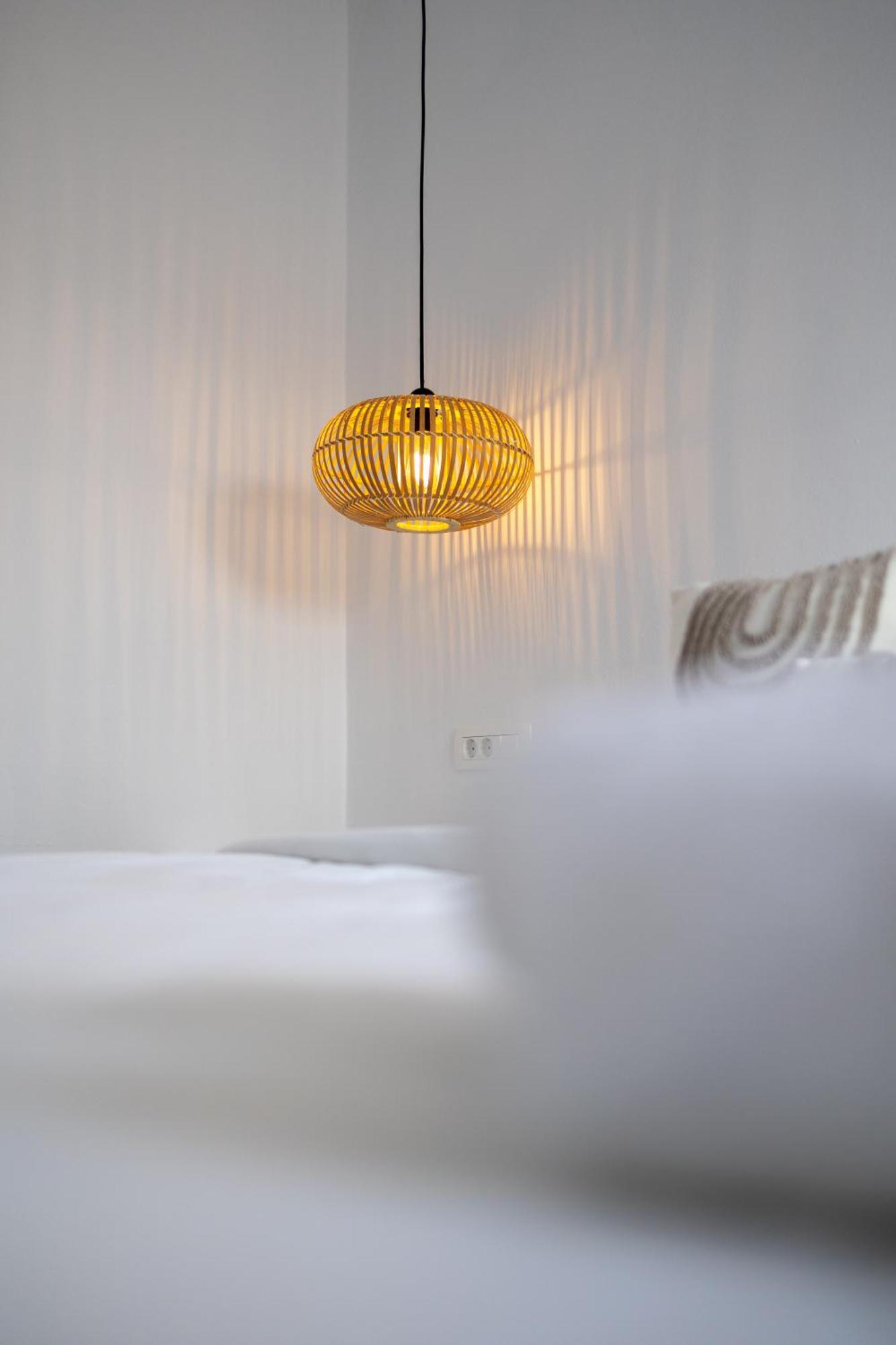 Blackrock Suites Karterados  Buitenkant foto